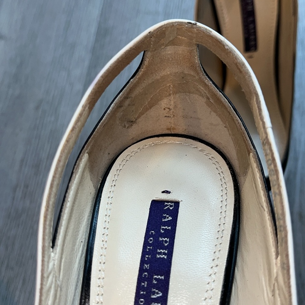 Ralph Lauren Collection White/Black Leather Pointed Toe Pumps - Picture 4 of 14